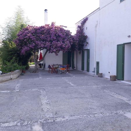 Fra Il Glicine E Il Sambuco Villa โมโนโปลี ภายนอก รูปภาพ