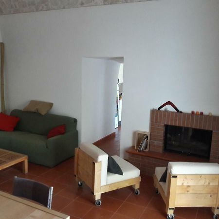 Fra Il Glicine E Il Sambuco Villa โมโนโปลี ภายนอก รูปภาพ