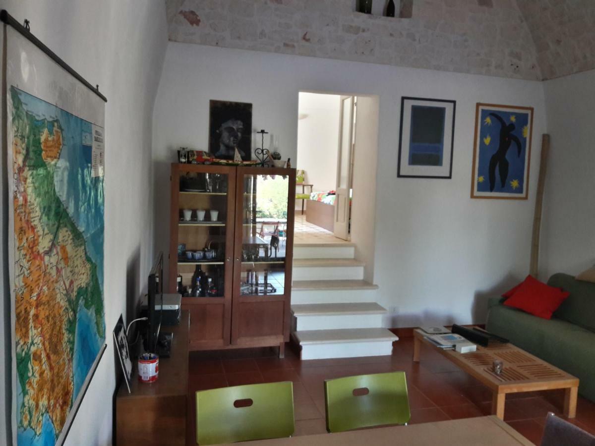 Fra Il Glicine E Il Sambuco Villa โมโนโปลี ภายนอก รูปภาพ