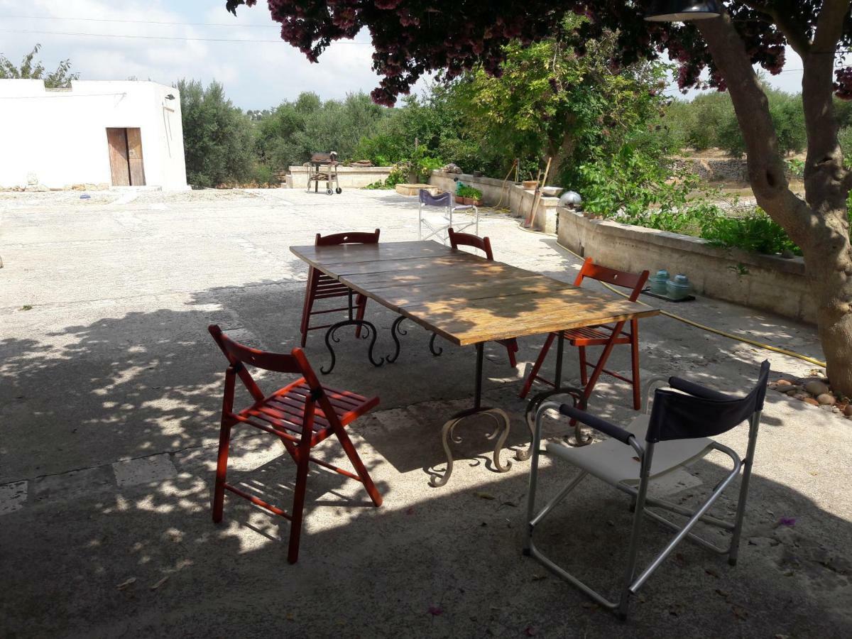 Fra Il Glicine E Il Sambuco Villa โมโนโปลี ภายนอก รูปภาพ