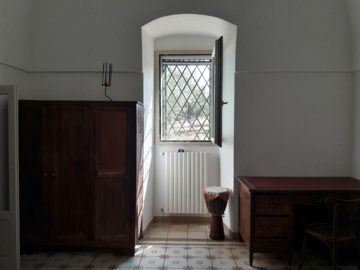 Fra Il Glicine E Il Sambuco Villa โมโนโปลี ภายนอก รูปภาพ